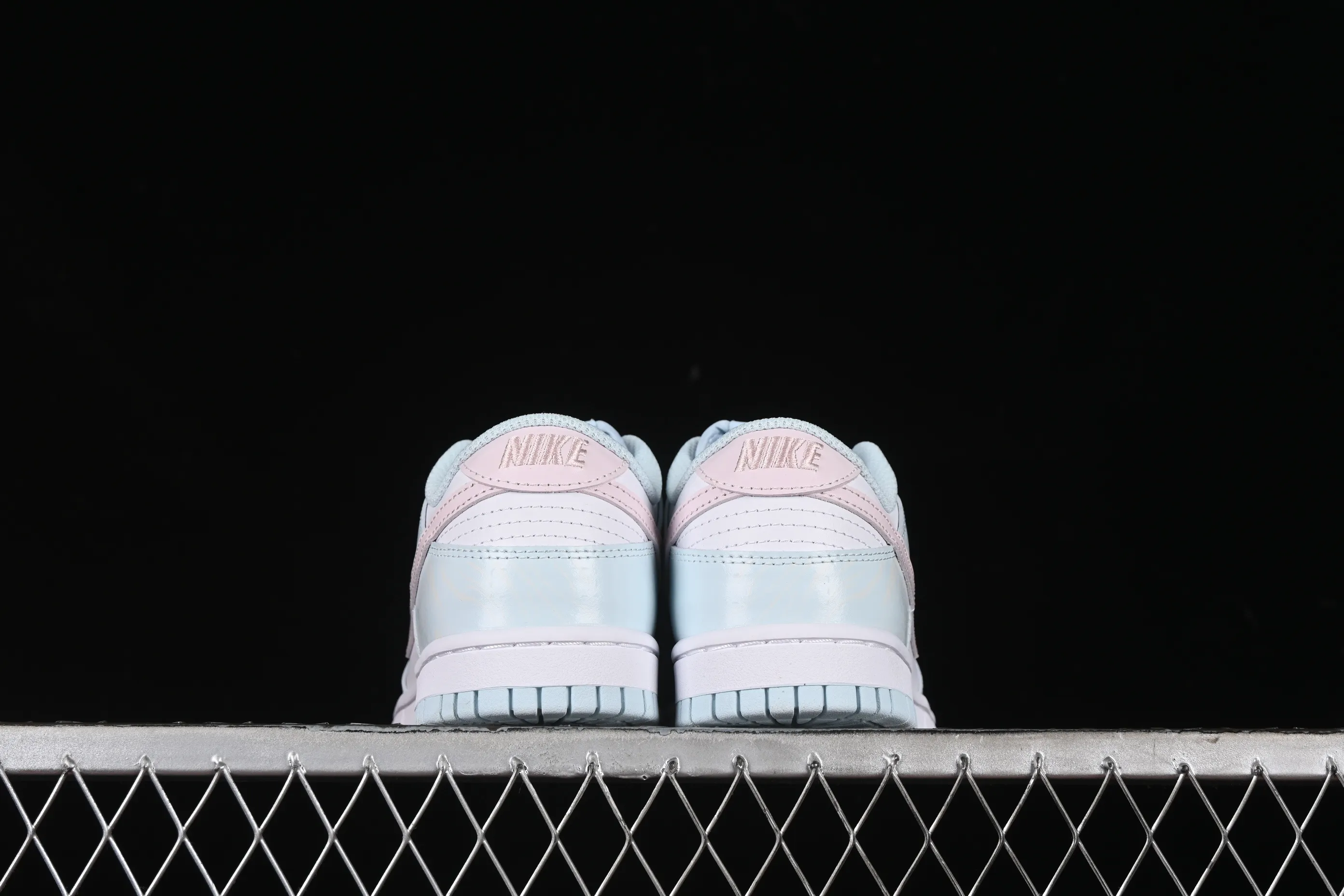 All categories Nk SB Dunk series Nk SB Dunk Low low-top sneakers Nk SB Dunk Low Coastal denim SB low-top casual sneakers FB9109-105